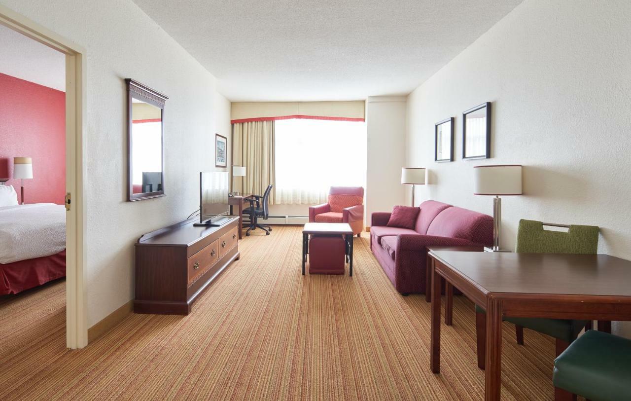 The Carleton Suite Hotel Оттава Экстерьер фото